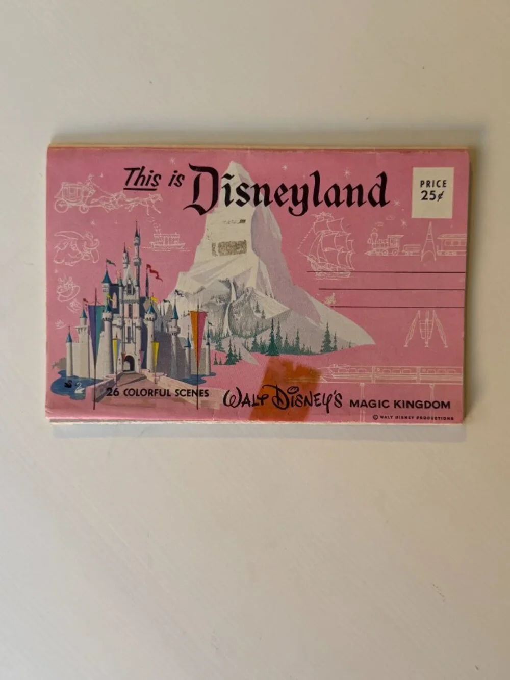 Vintage 1960s Disneyland Magic Kingdom Picture Postcard Book